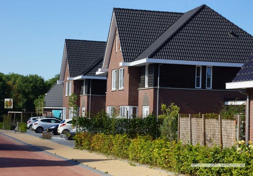 Straten & Pleinen  (Straatbeelden, pleinen, stadsverkeer)