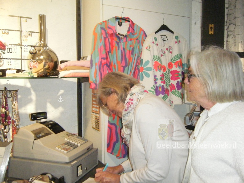 20250418_Oosterstraat   Clair Fashion._0011.JPG